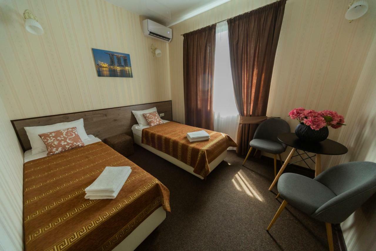 Шляпа Hotel Dnipro Exterior photo